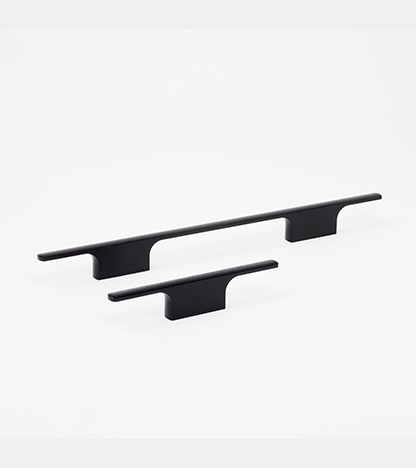 T knob & bridge handle – Black